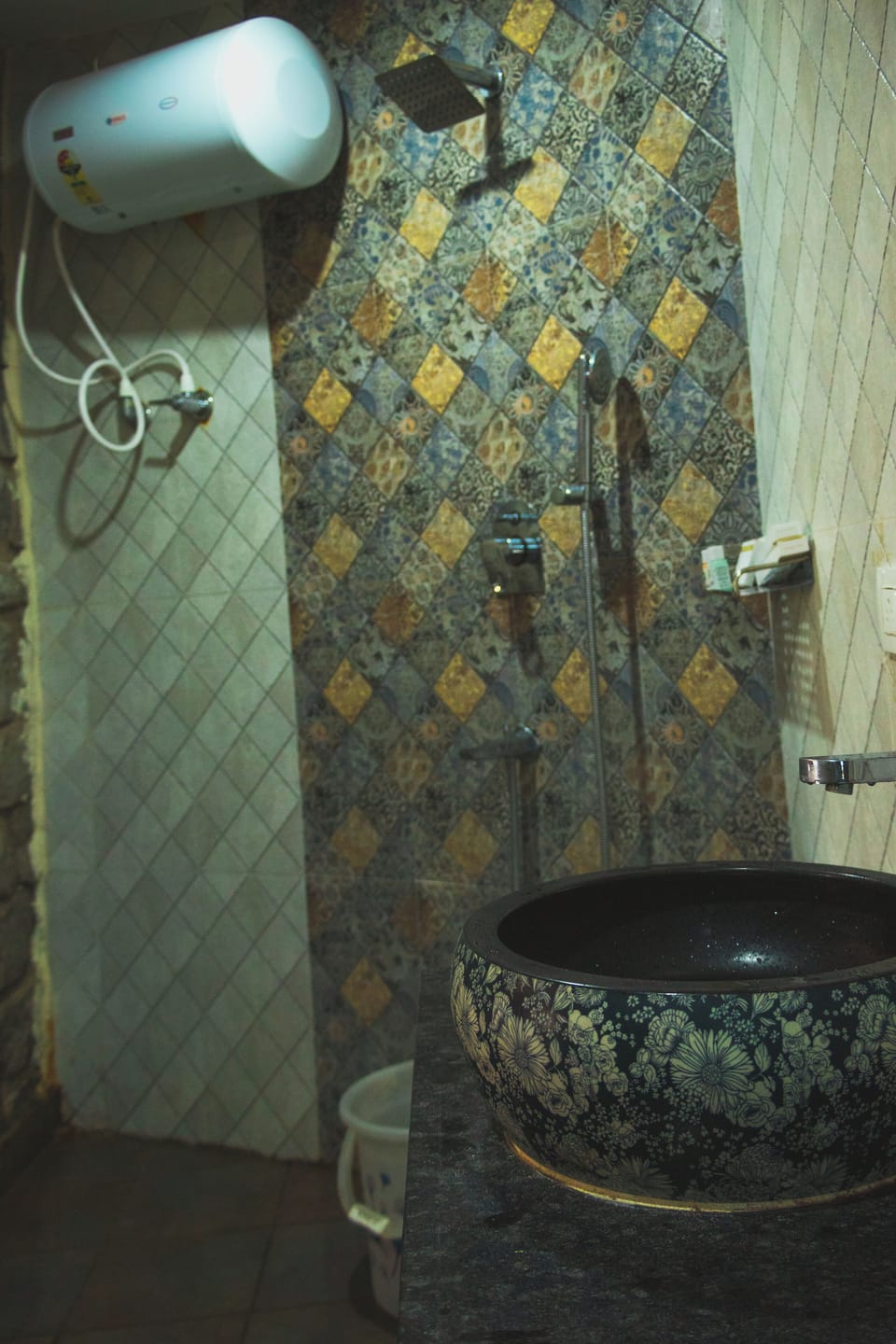 Hobbittome | Bathroom | Shower, towels