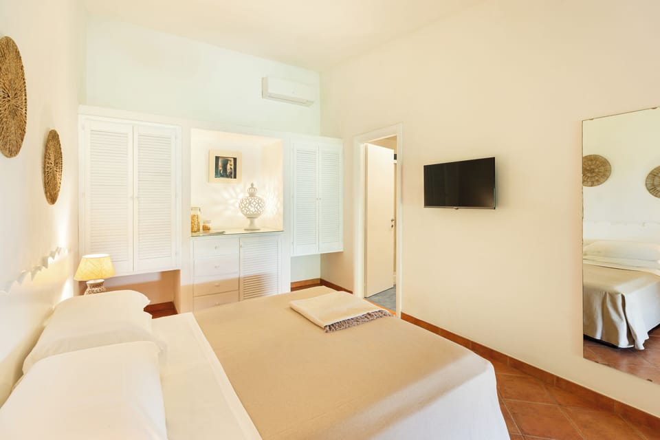 Comfort Double Room, Patio | Room amenity
