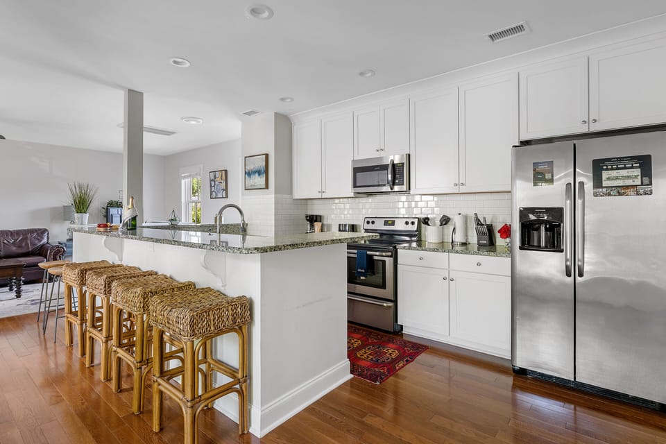 Perfect Location | Emerald House