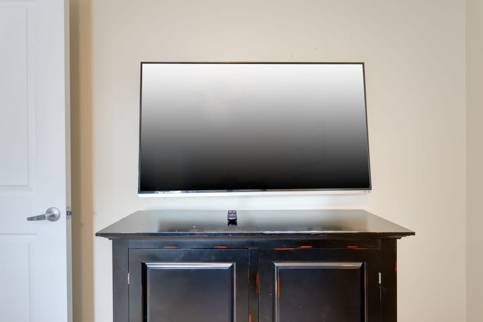 Guest room with streaming capabilities through Roku. 