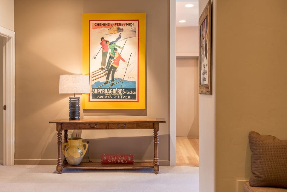 Entryway Art