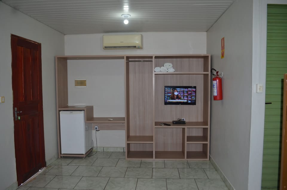 Superior Quadruple Room | Minibar, free WiFi, bed sheets