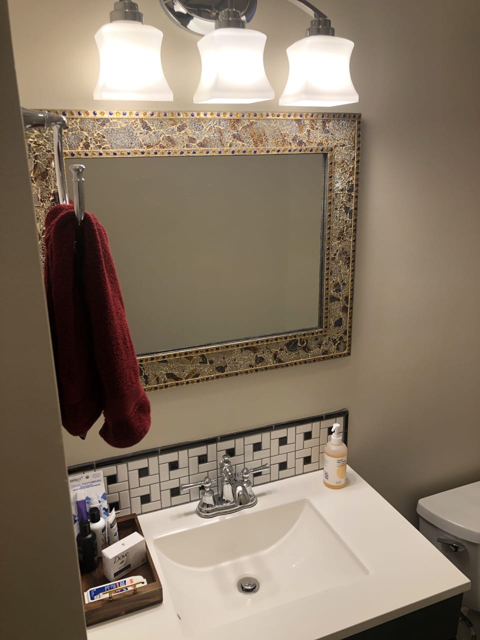 Full bathroom-Unit-1