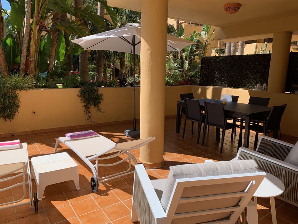 Pool bar (Chiringuito) open July and August serves drinks and tapas.