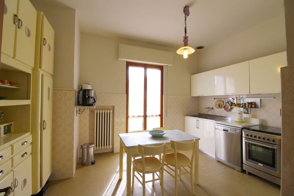 Traditional Villa, 4 Bedrooms, Private Pool, Garden View | Private kitchen | Full-size fridge, microwave, oven, stovetop