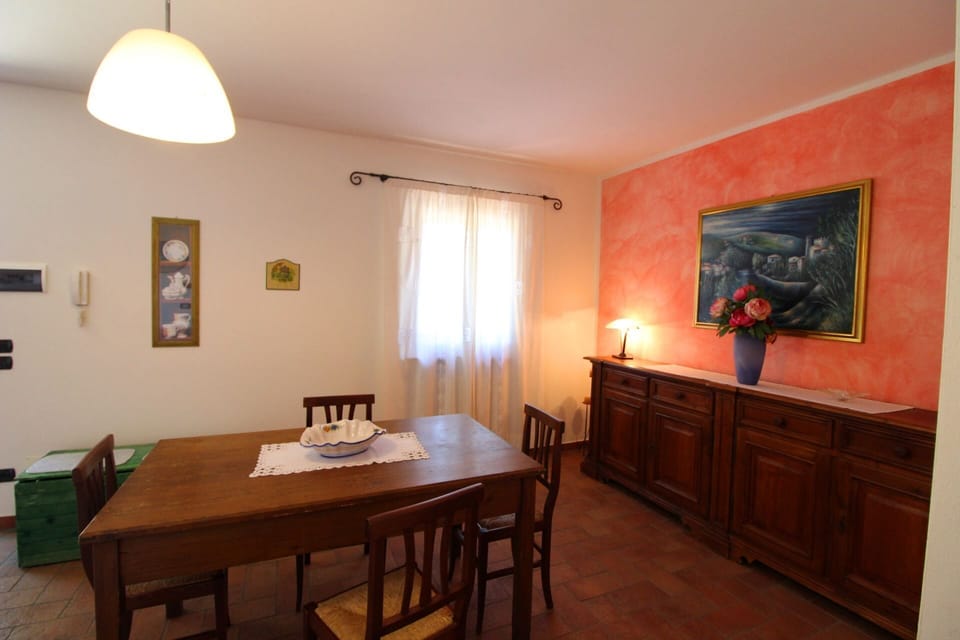 Villa, 6 Bedrooms, Private Pool | In-room dining