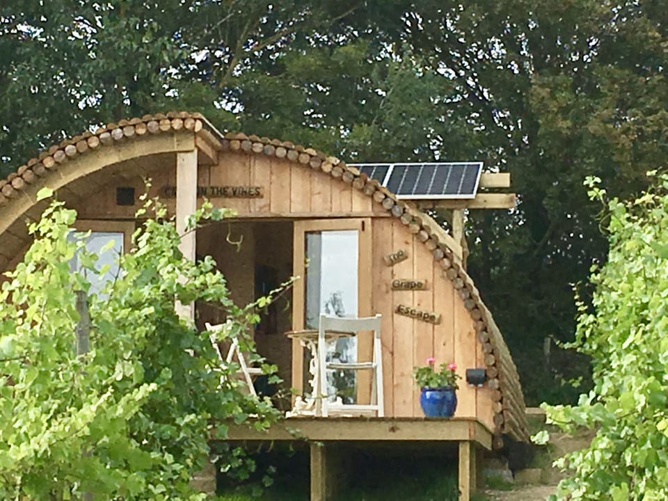Off-grid, solar-powered electricity