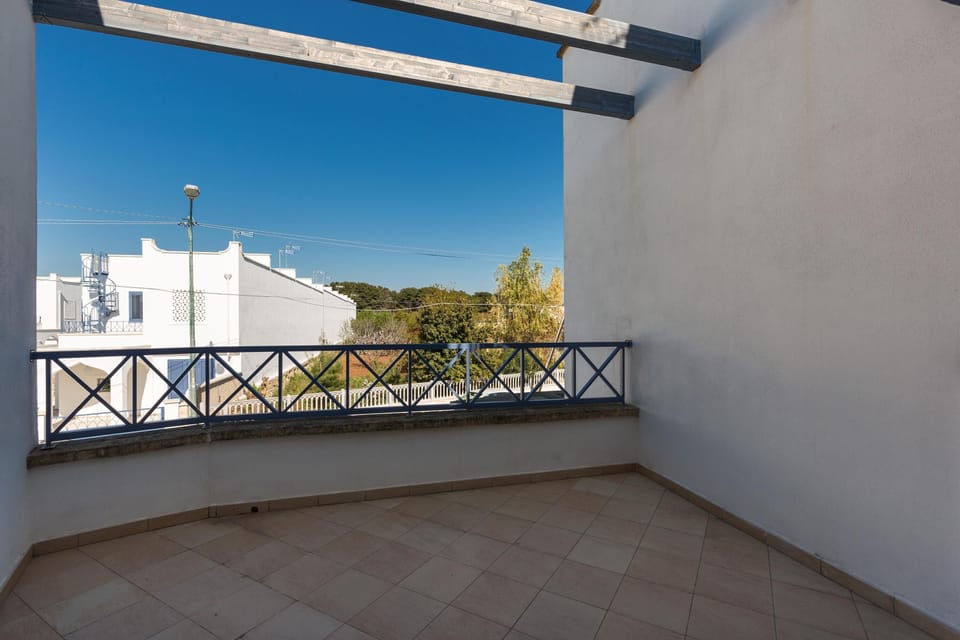 Standard House, 2 Bedrooms | Terrace/patio