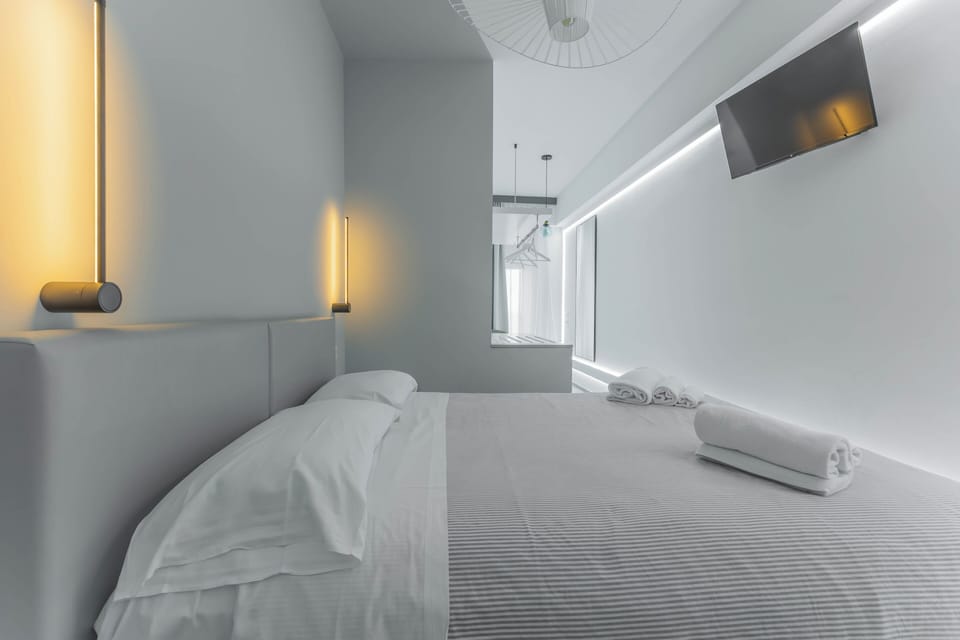 Economy Double Room | Premium bedding, pillowtop beds, free WiFi