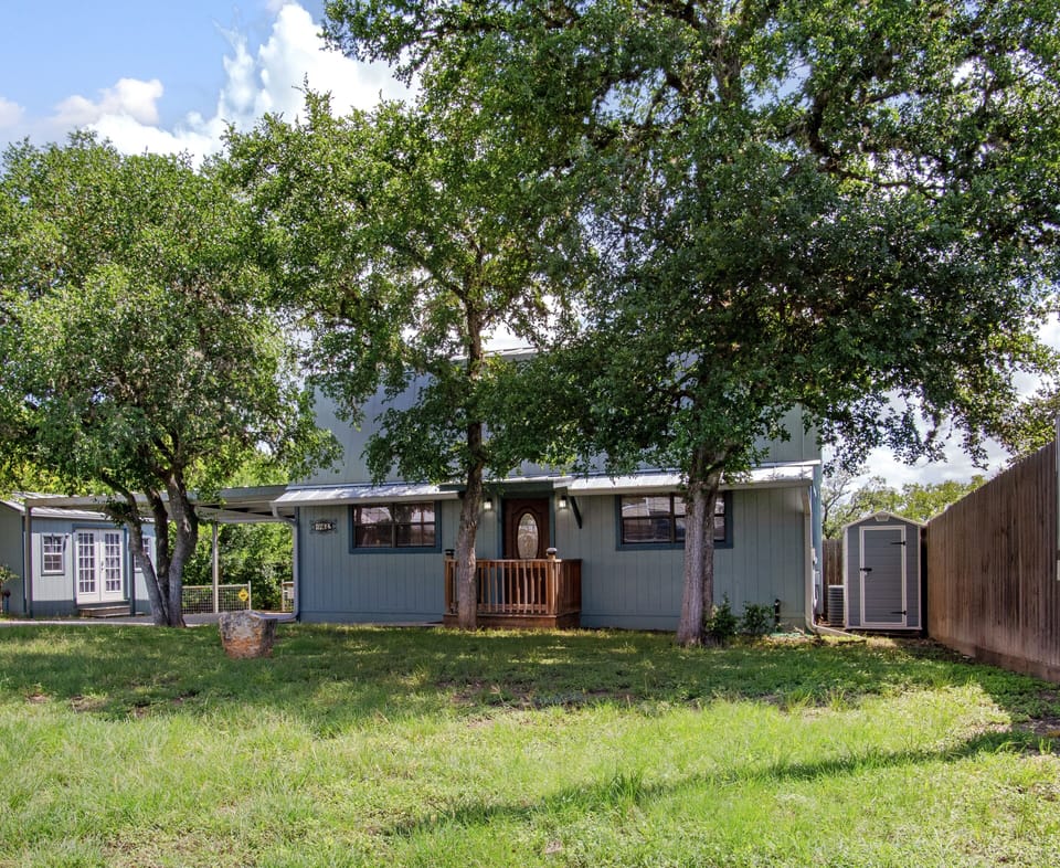 Hill Country Getaway