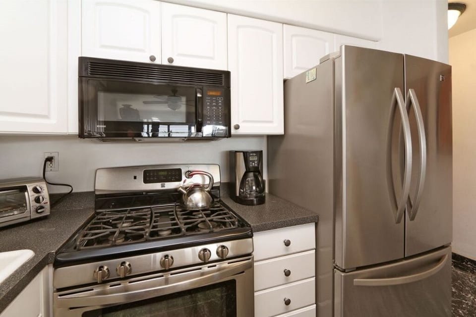 Kitchen with brand new appliances