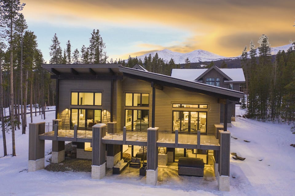 Peak 7 Chalet - View at Sunset