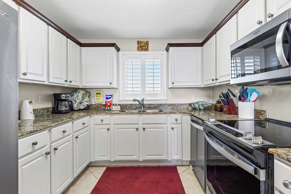 All New Stainless Appliances