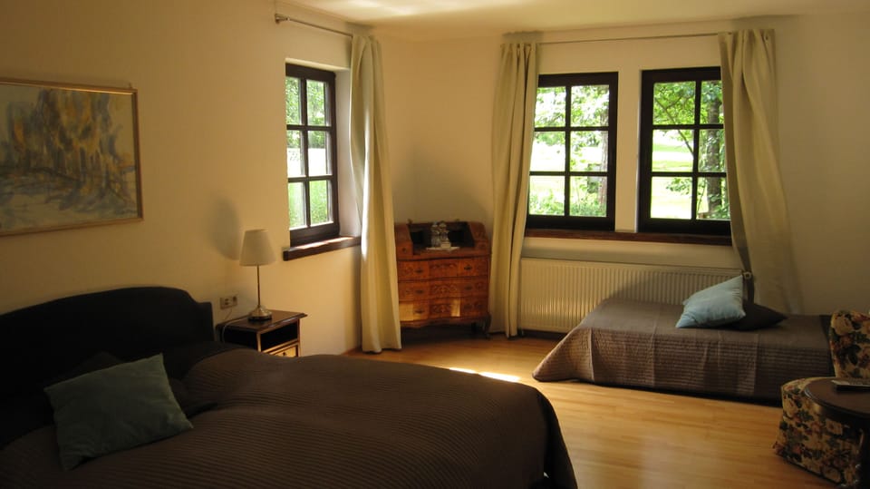 Double Room | Hypo-allergenic bedding, individually decorated, individually furnished