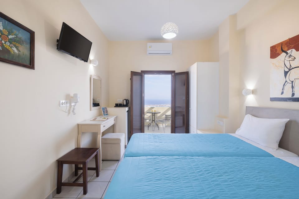 Standard Double or Twin Room, Sea View | Free WiFi, bed sheets