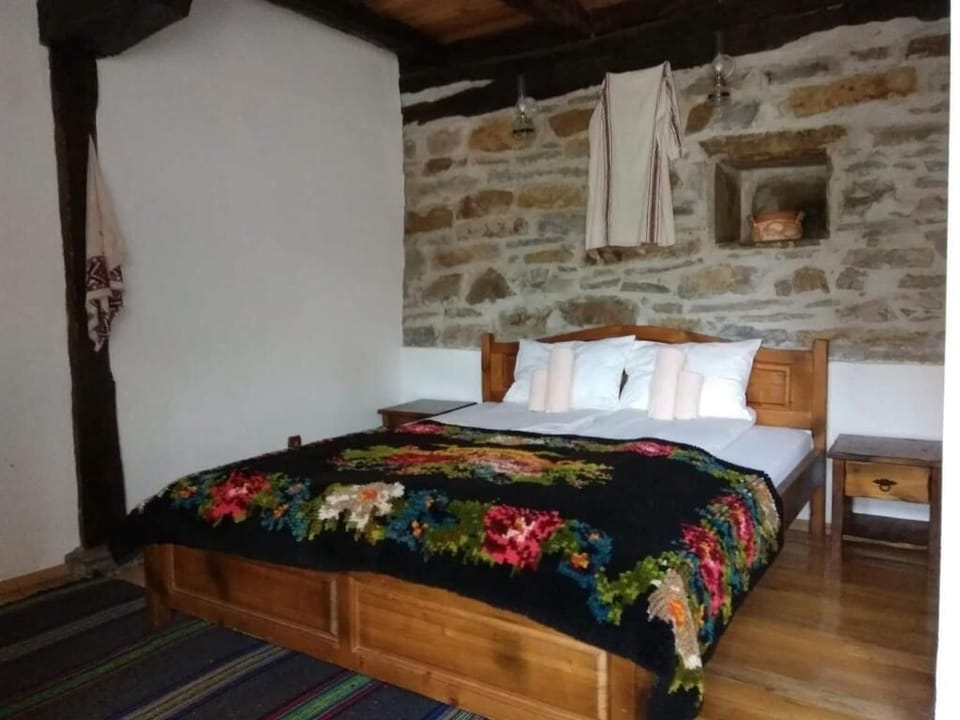 Standard Double Room, Garden View | Individually furnished, desk, laptop workspace, soundproofing