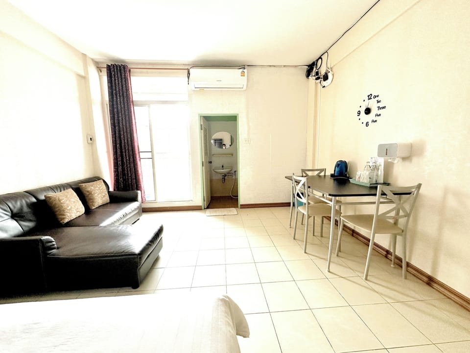 Desk, laptop workspace, blackout drapes, free WiFi