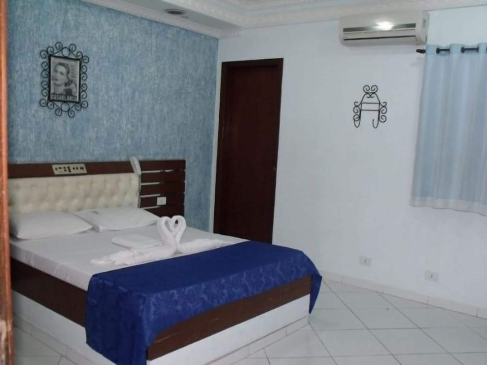Double Room, 1 Double Bed | Minibar, WiFi (free), bed sheets