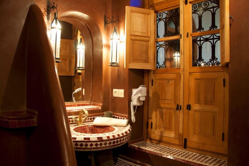 Double Room, Terrace (Alouna) | Hypo-allergenic bedding, Select Comfort beds, in-room safe, free WiFi