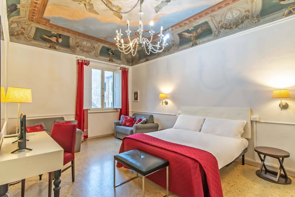 Superior Triple Room, 1 Queen Bed | Iron/ironing board, free WiFi, bed sheets
