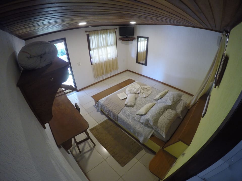 Minibar, in-room safe, free WiFi