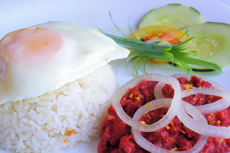 Free daily cooked-to-order breakfast