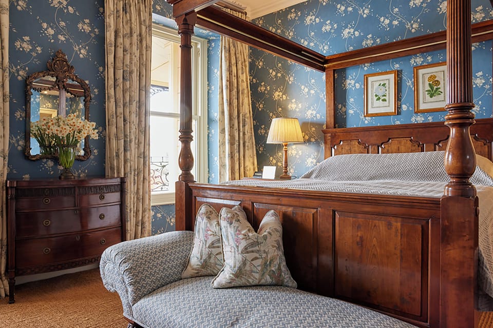 Junior Suite, Sea View | WiFi (free), individually decorated, individually furnished, bed sheets