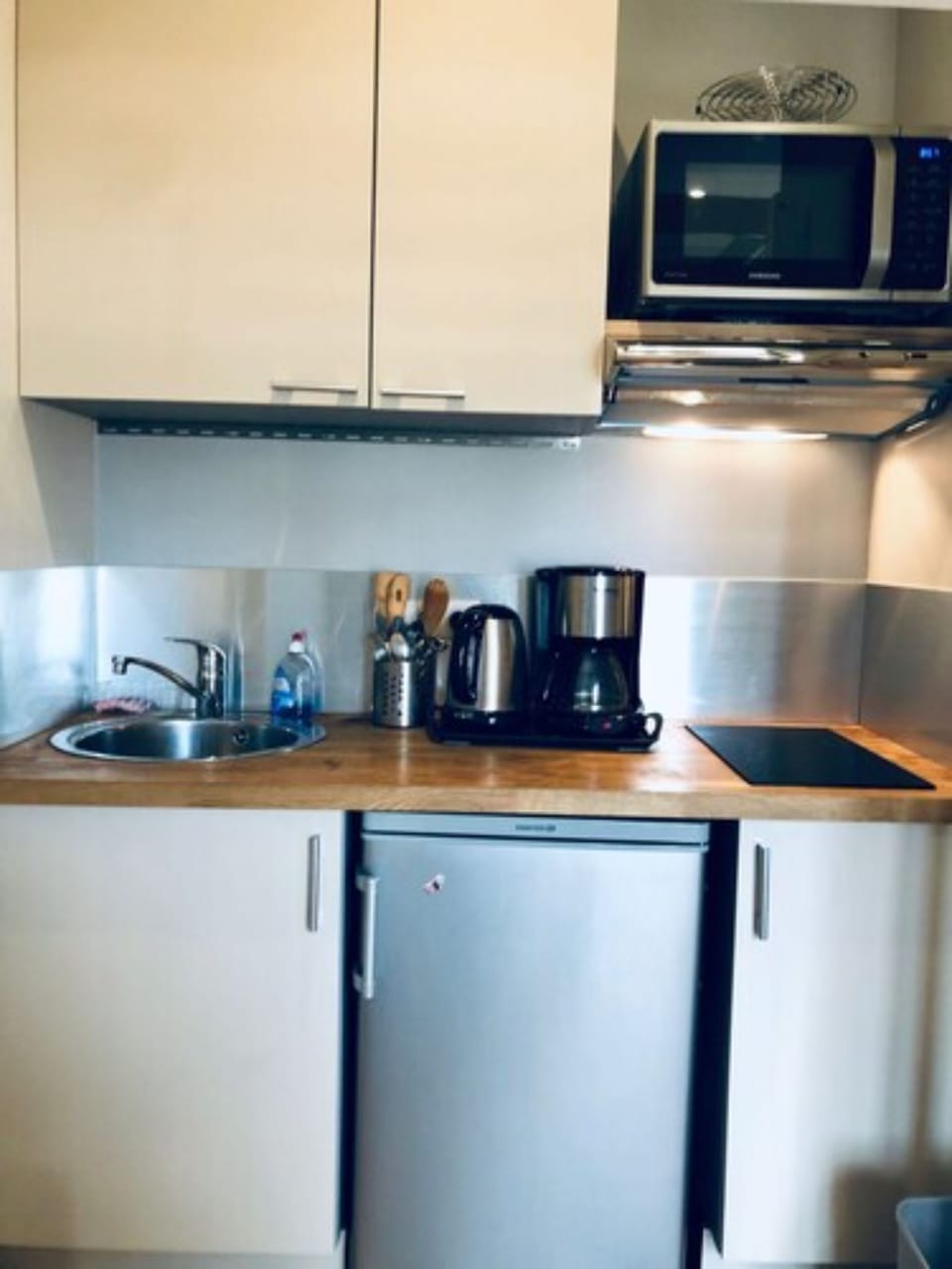 Private kitchenette