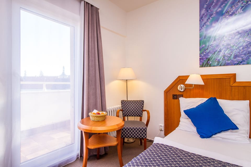 In-room safe, desk, blackout drapes, free WiFi