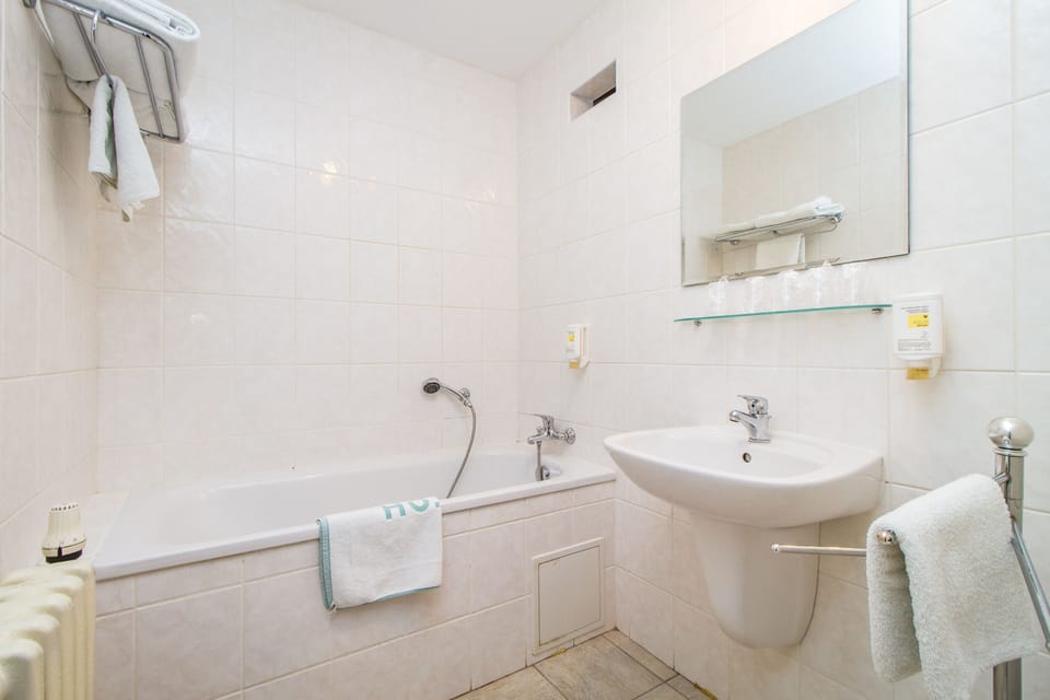 Hair dryer, towels
