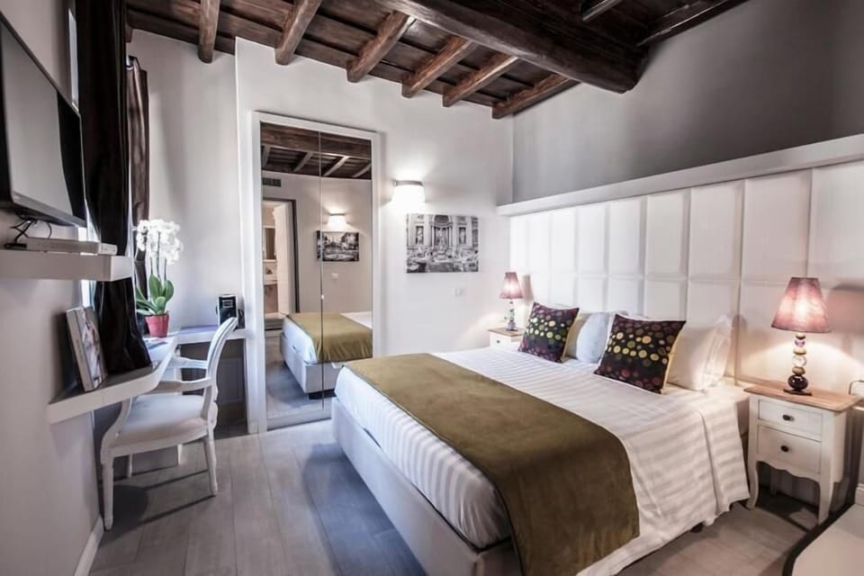 Deluxe Double Room | Premium bedding, pillowtop beds, minibar, in-room safe