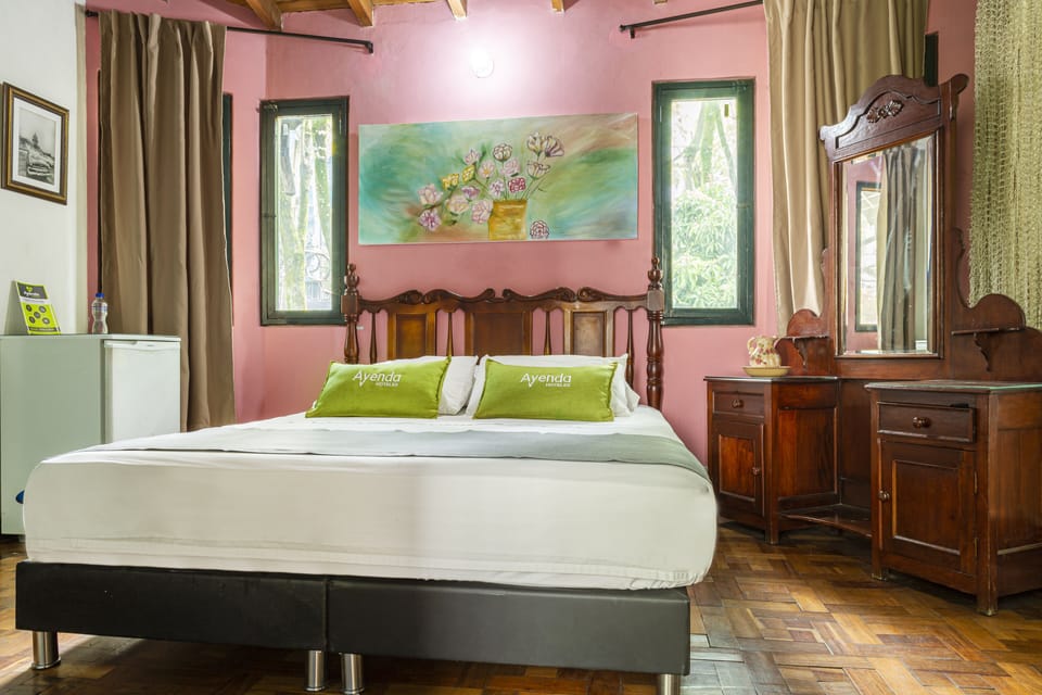 Standard Double Room | Minibar, desk, rollaway beds, free WiFi