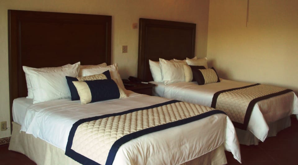 Standard Double Room | In-room safe, desk, blackout drapes, iron/ironing board