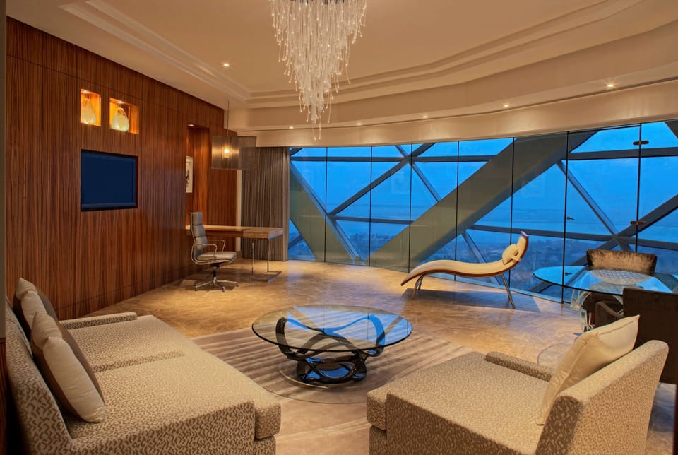Premium bedding, free minibar items, in-room safe, desk