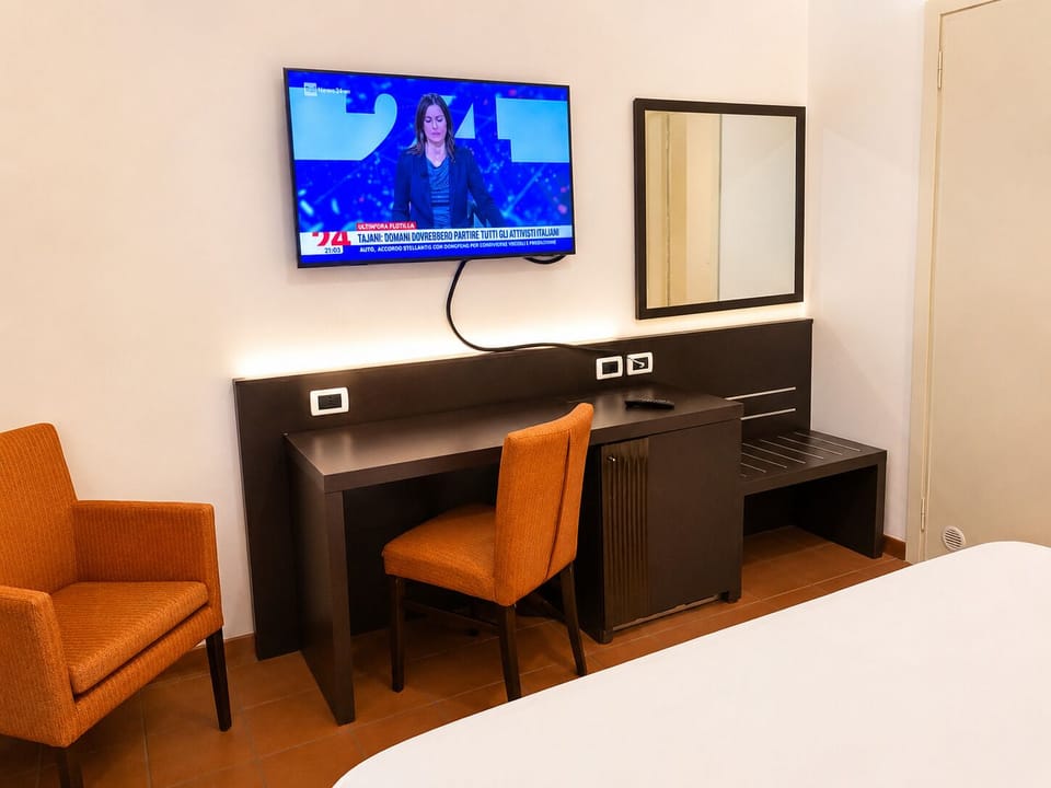 Classic Double Room, Private Bathroom | Select Comfort beds, cribs/infant beds, free WiFi, bed sheets
