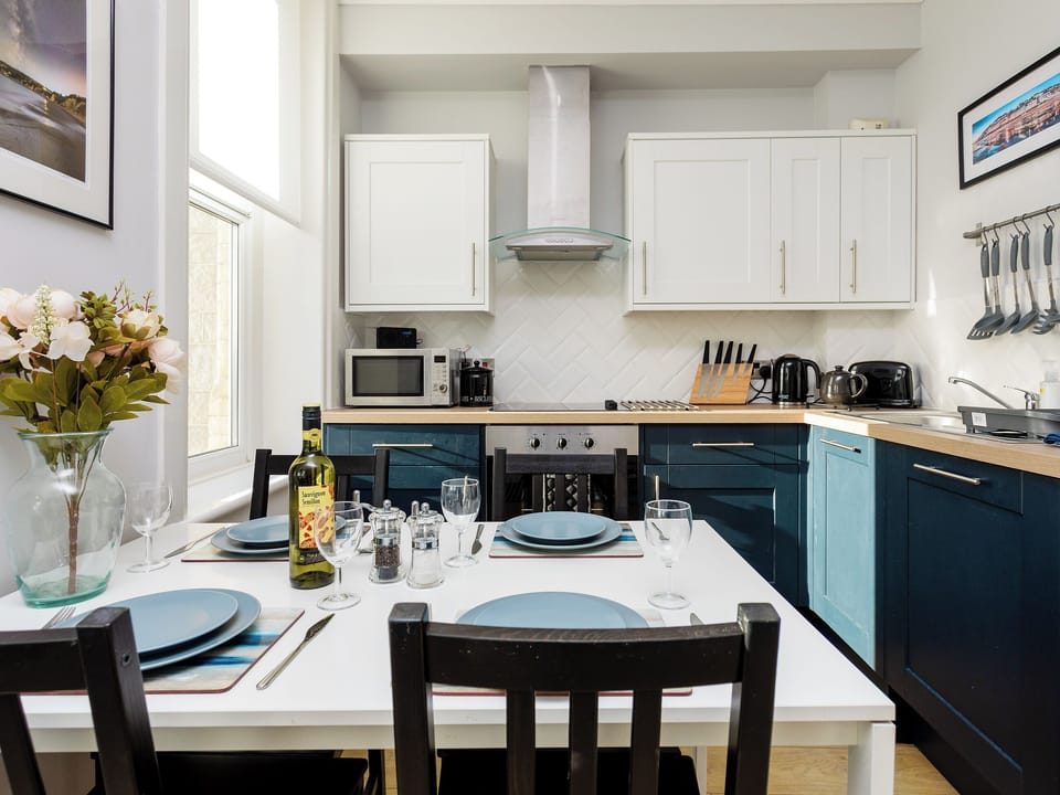 Well equipped kitchen/ dining area | Miller&rsquo;s Rock, Ventnor