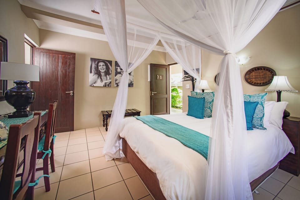 Standard Double Room | In-room safe, desk, WiFi (free), individually decorated