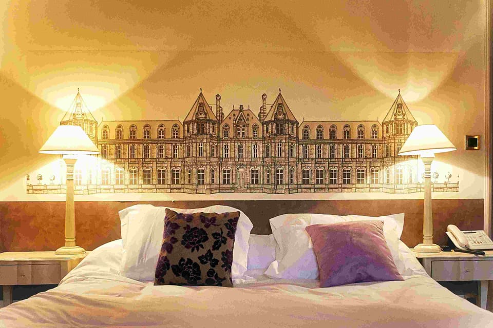 Superior Double Room | In-room safe, individually decorated, desk, free WiFi