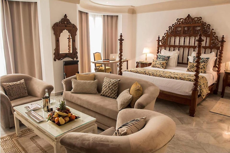 In-room safe, individually decorated, individually furnished, desk