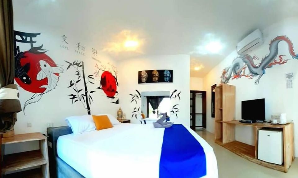 Deluxe Room | Premium bedding, minibar, in-room safe, desk