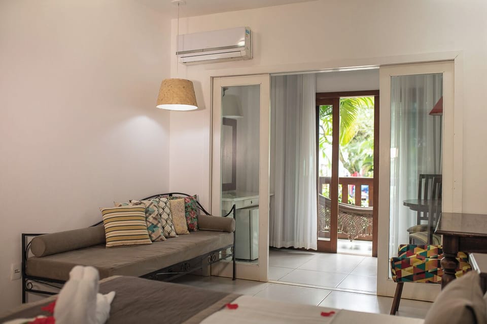 Suite, Balcony, Sea Facing | Premium bedding, minibar, in-room safe, free WiFi
