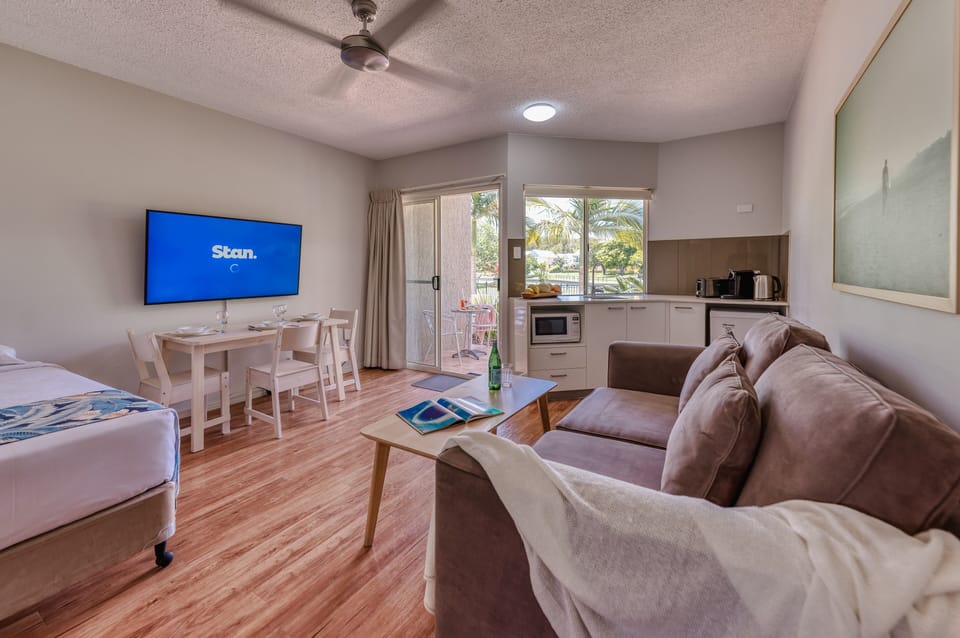 55-inch flat-screen TV with digital channels, TV, Netflix