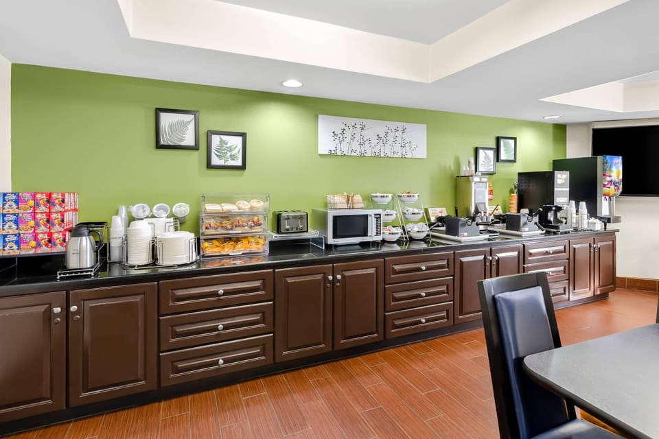 Free daily self-serve breakfast