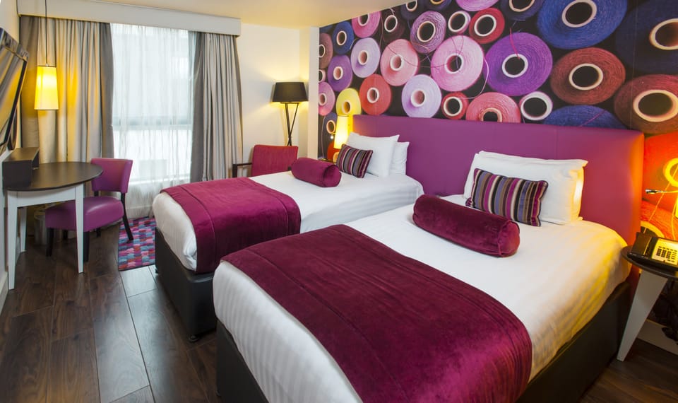 Standard Room, 2 Twin Beds | Hypo-allergenic bedding available, minibar (free items), in-room safe