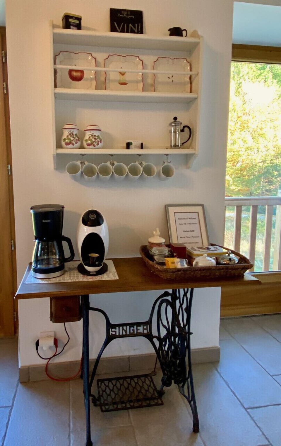 Coffee bar