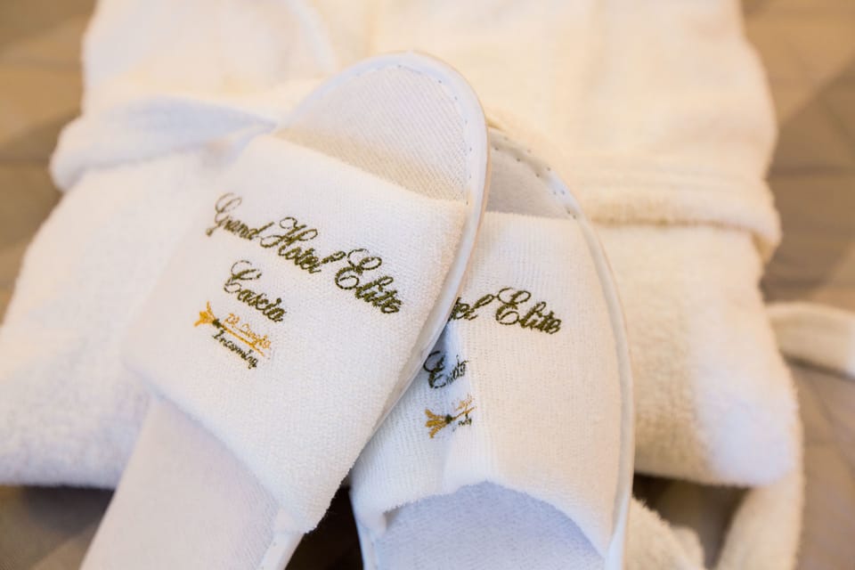 Rainfall showerhead, free toiletries, hair dryer, slippers