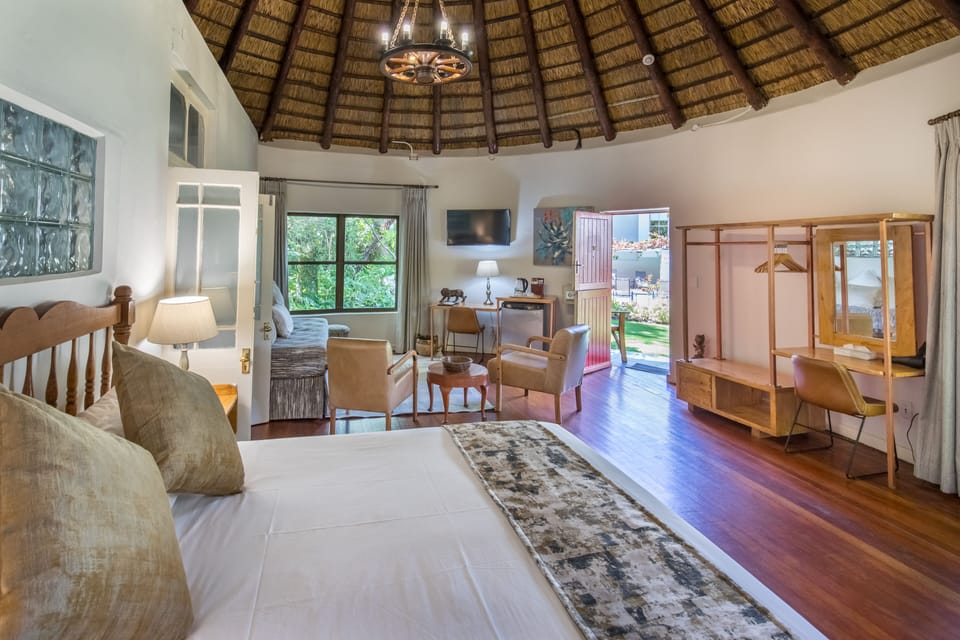 Luxury Triple Room, Garden View, Poolside | 1 bedroom, premium bedding, Select Comfort beds, in-room safe