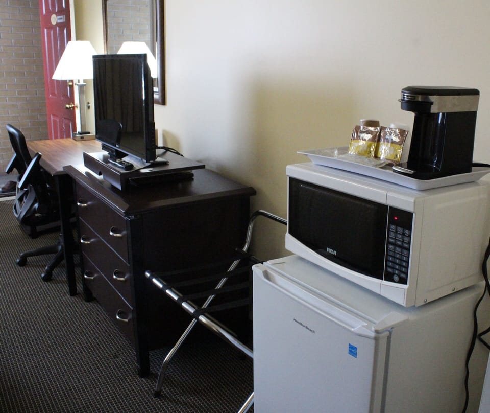 Room with 2 Double Beds Non Smoking Double Occupancy Rate: $10 extra for 3rd and 4th person | Individually decorated, individually furnished, desk, blackout drapes