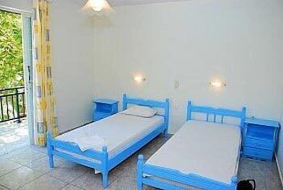 In-room safe, desk, rollaway beds, WiFi