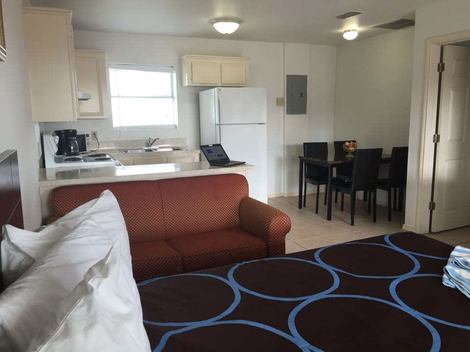 Iron/ironing board (on request), WiFi (free), bed sheets